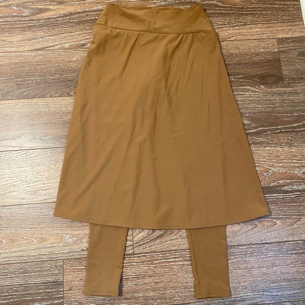 Sweet Lemon Thyme Mesa Sand athletic modest skirted leggings size small